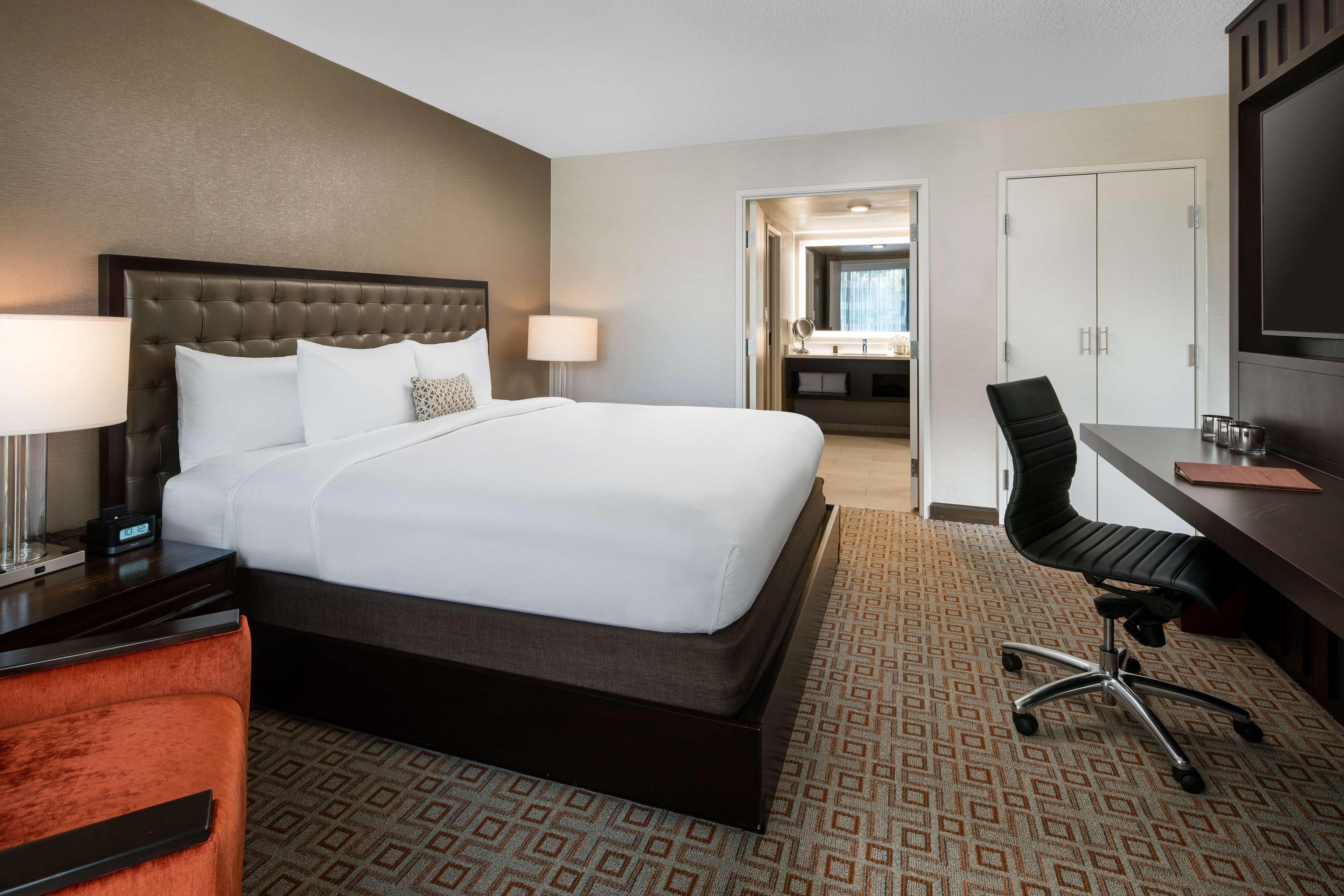 Doubletree By Hilton Denver Tech Greenwood Village Exterior photo