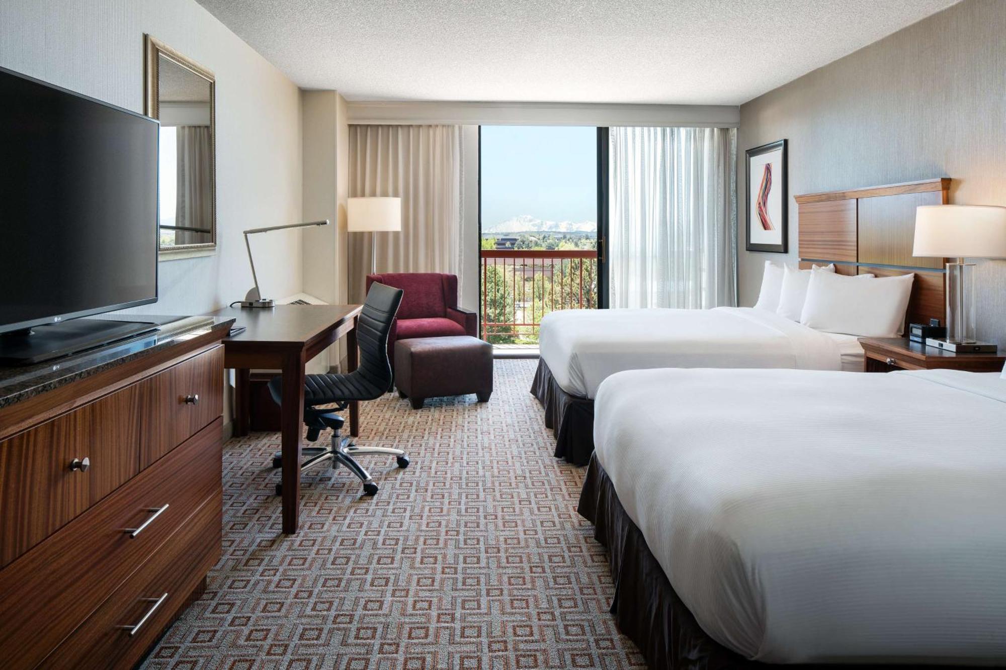 Doubletree By Hilton Denver Tech Greenwood Village Exterior photo